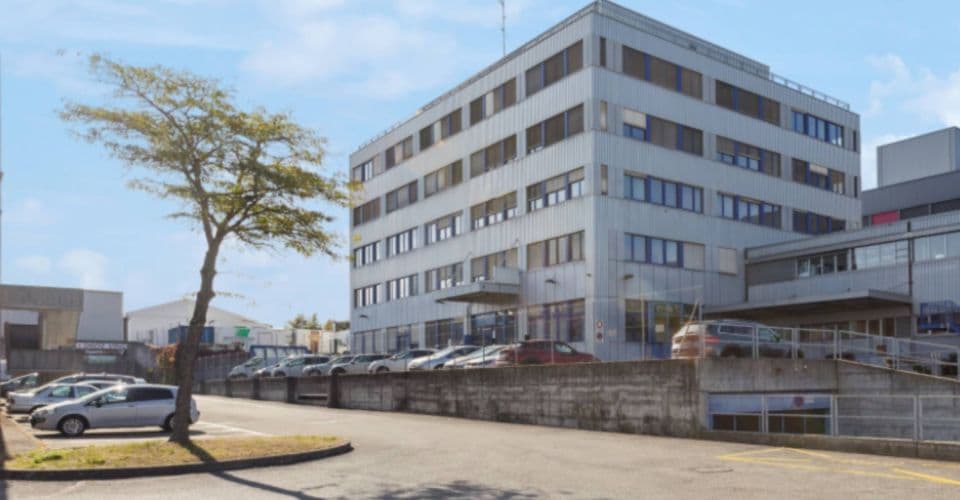 Büro in 1217 Meyrin, 886m²