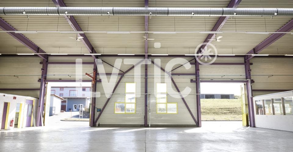 https://maison-idx-prod.s3.eu-central-1.amazonaws.com/1779121719088-31051332.jpeg