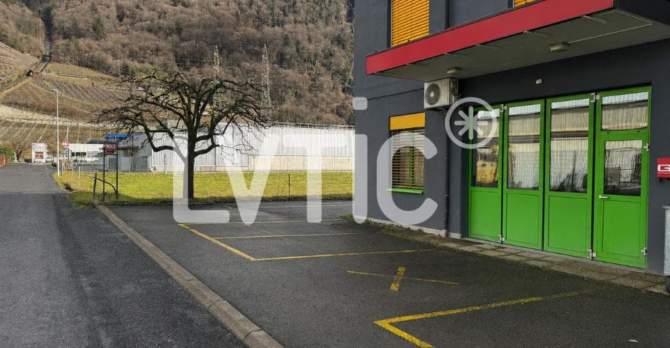 https://maison-idx-prod.s3.eu-central-1.amazonaws.com/1779121740291-30983153.jpeg