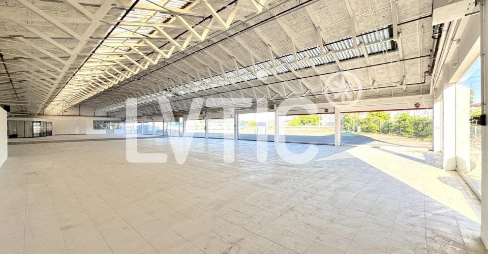 Adresse sur demande
