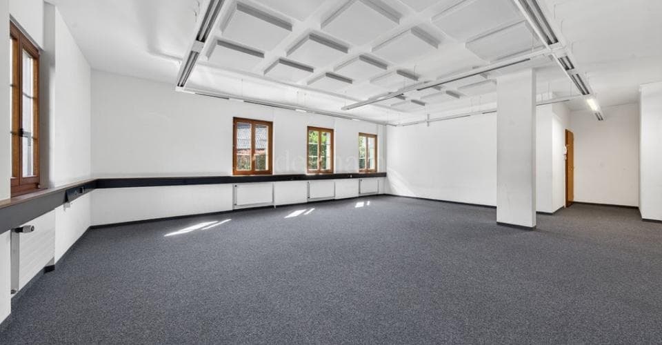 Office at Rue du Centre 72, 1025 St-Sulpice VD – Photo 3 of 6