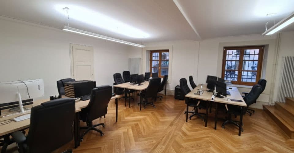 https://maison-idx-prod.s3.eu-central-1.amazonaws.com/1779121840154-31079245.jpeg