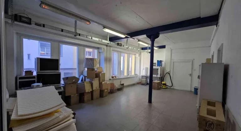 Industrie an Rue de la Serre 91, 2300 La Chaux-de-Fonds – Bild 4 von 6