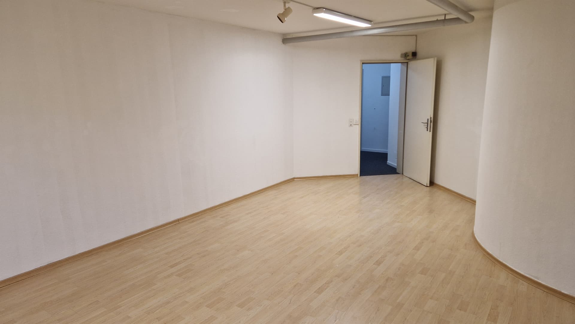 Salle de loisirs au Baslerstrasse 260, 4123 Allschwil – Photo 3 sur 3