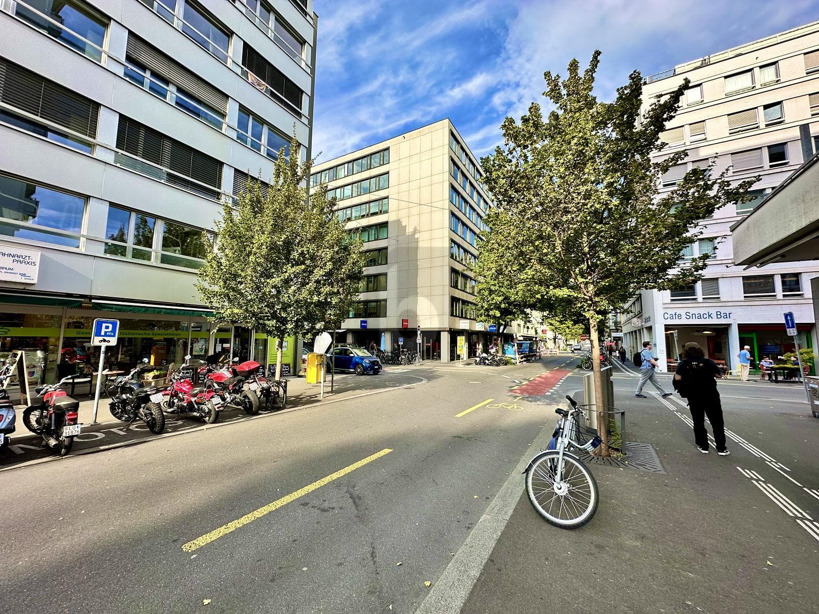 Office Auf Anfrage