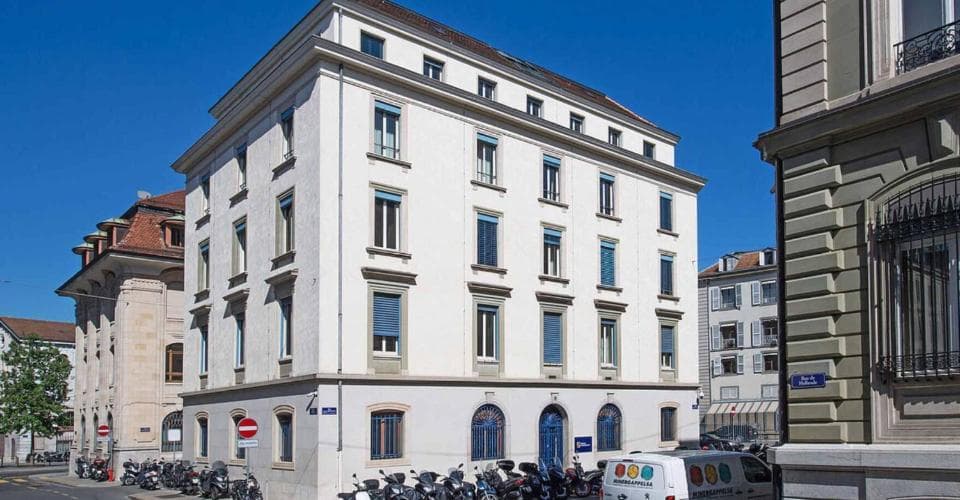 Office 15, rue Jean- Petitot