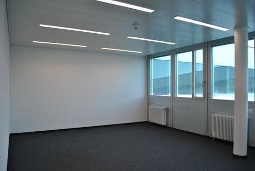 Office at Avenue des Sciences 13, 1400 Yverdon-les-Bains – Photo 3 of 6