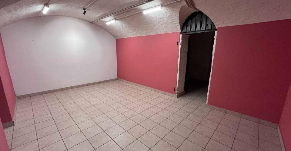 https://maison-idx-prod.s3.eu-central-1.amazonaws.com/1779870193590-31125522.jpeg