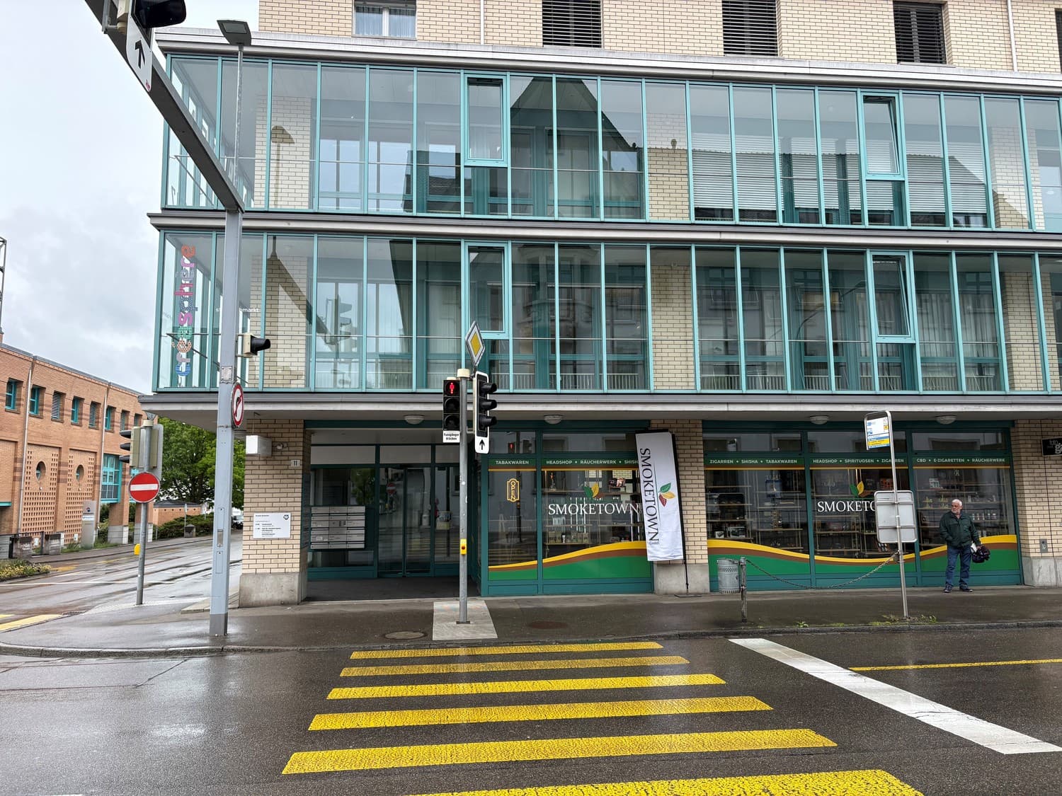 Office at Lerchenfeldstrasse 11, 9500 Wil SG – Photo 2 of 8