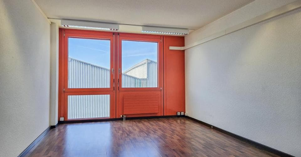 Bureau au Impasse champ-colin 6, 1260 Nyon – Photo 4 sur 6