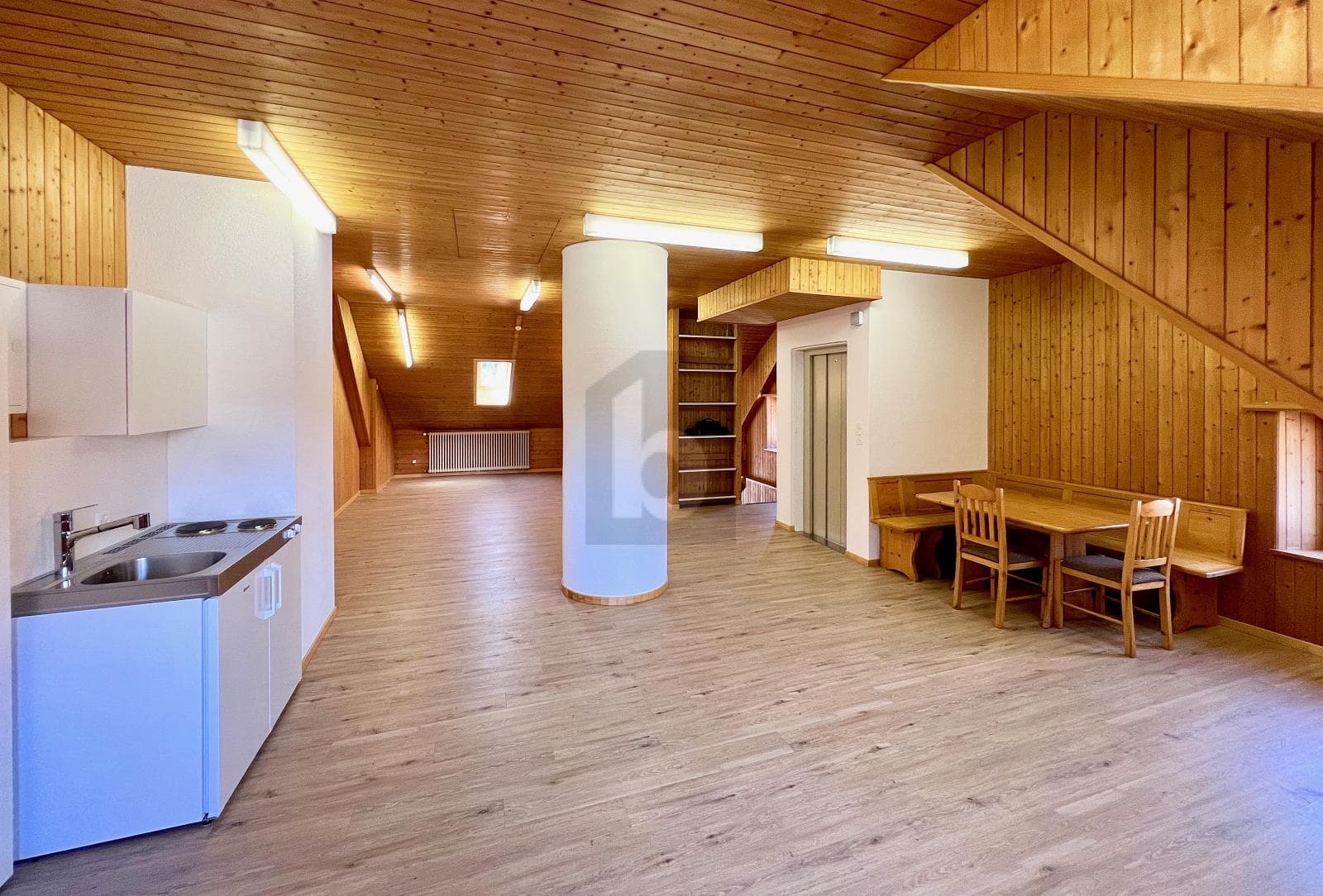 Praxis in 7450 Tiefencastel, 64m² – Bild 2 von 6