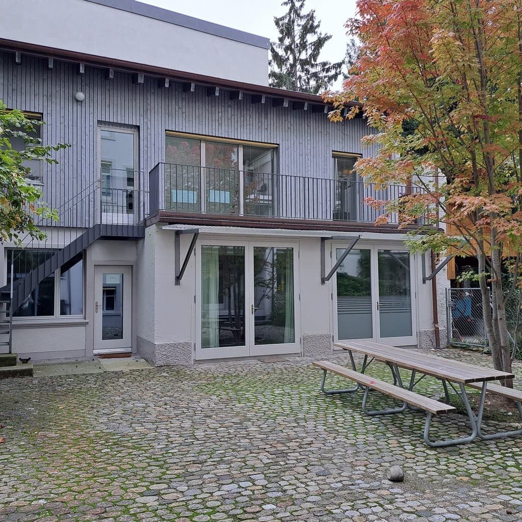 Office Oetlingerstrasse 74