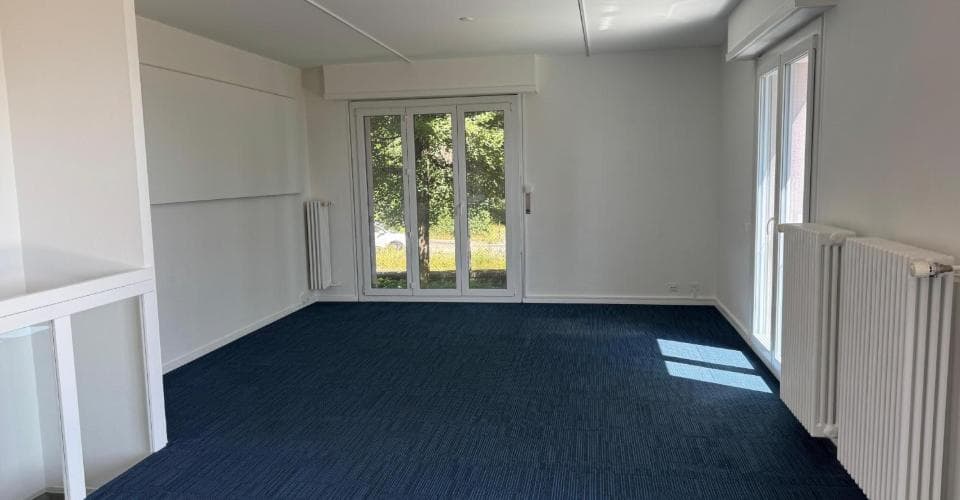 Office at Avenue du Grey 1, 1004 Lausanne – Photo 2 of 12