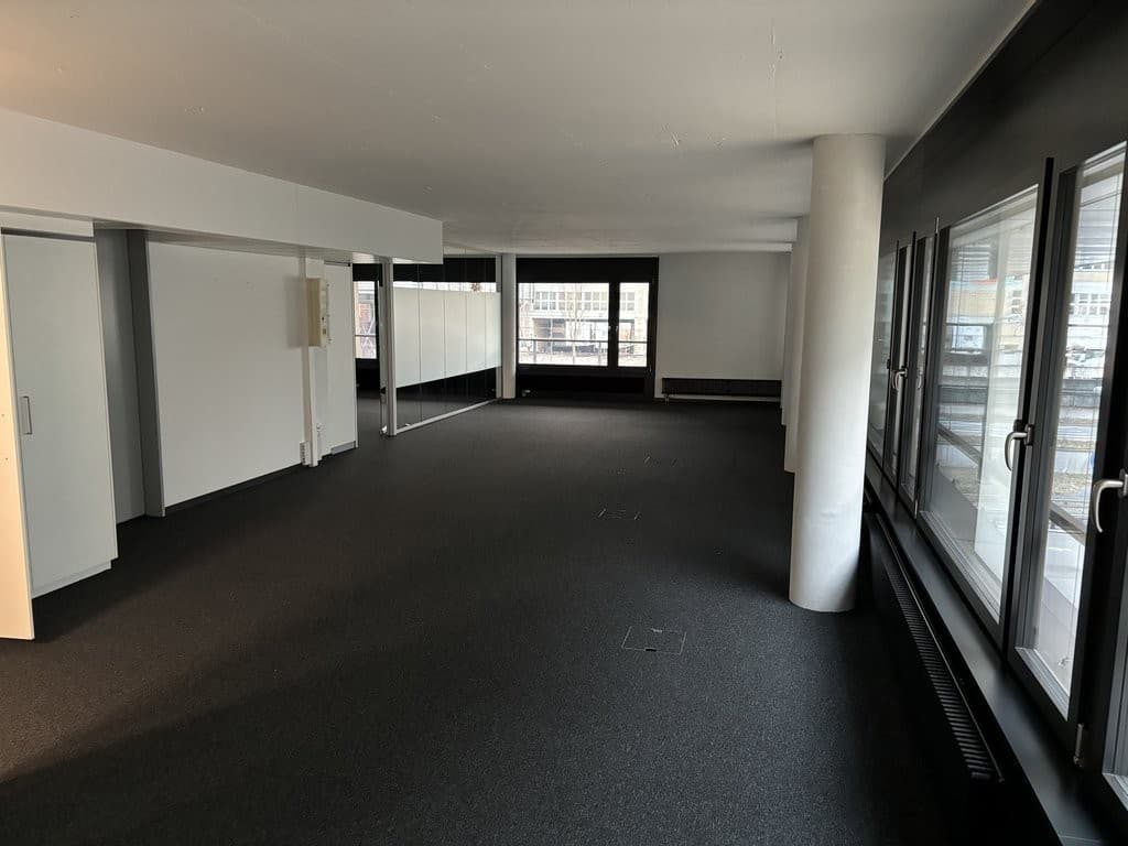 Office at Pfingstweidstrasse 104 A, 8005 Zurich – Photo 2 of 6