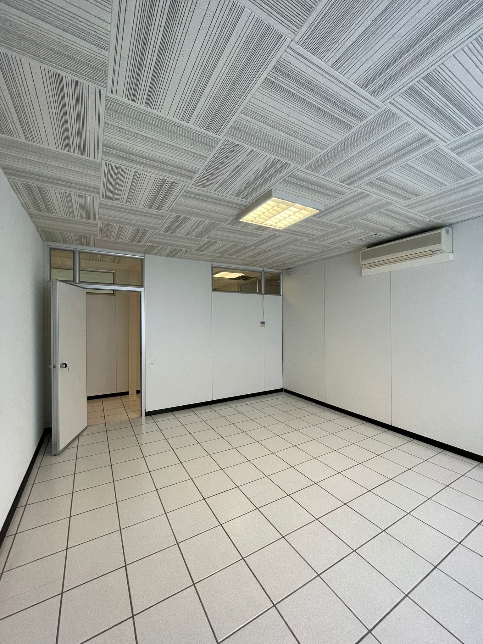 Bureau au Via Cantonale 24, 6802 Rivera TI – Photo 3 sur 6