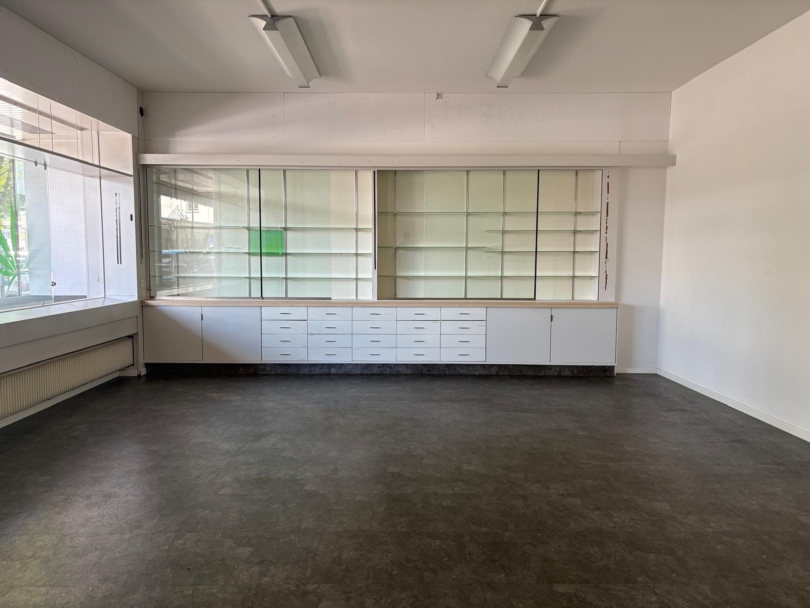 Retail Space at Bahnhofstrasse 43, 3400 Burgdorf – Photo 3 of 7