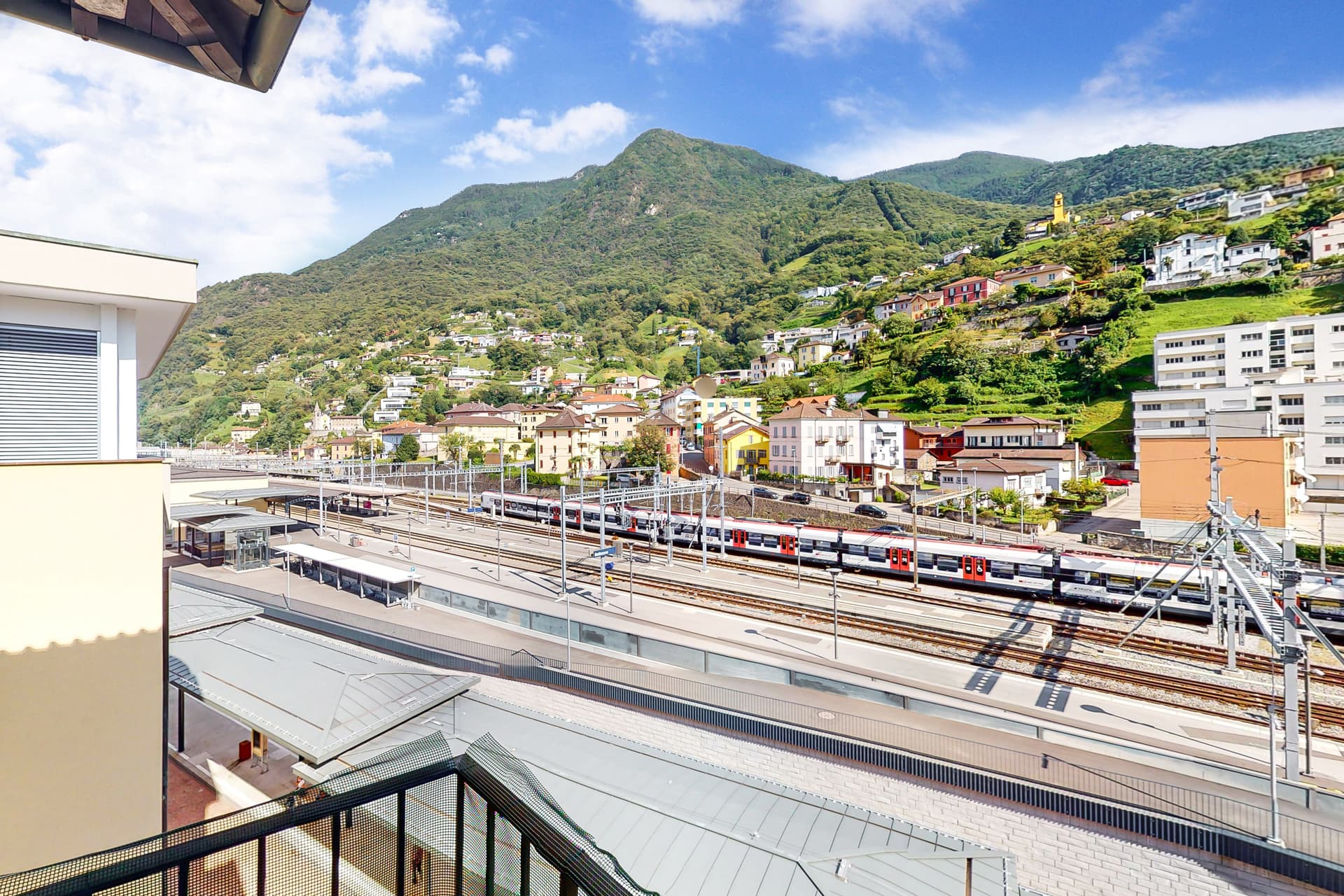 Espace commercial au Viale Stazione 30, 6500 Bellinzone – Photo 2 sur 10