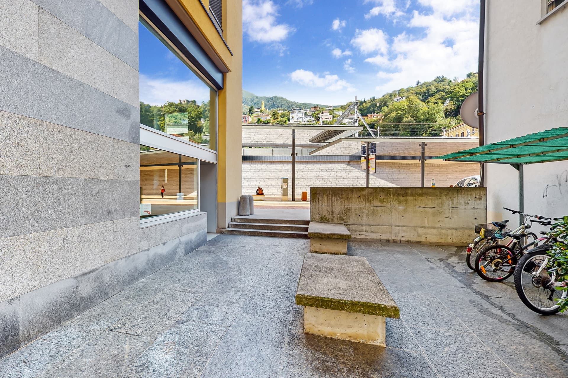 Espace commercial au Viale Stazione 30, 6500 Bellinzone – Photo 3 sur 10