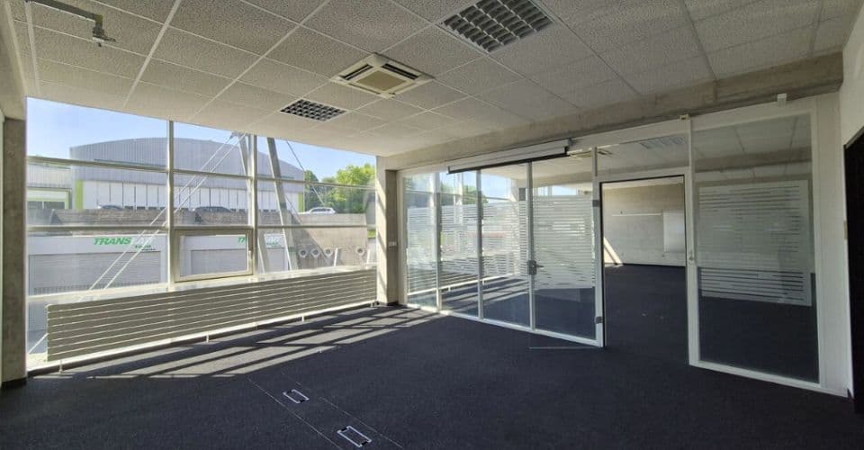 Bureau au Route André Piller 43, 1720 Corminboeuf – Photo 4 sur 11