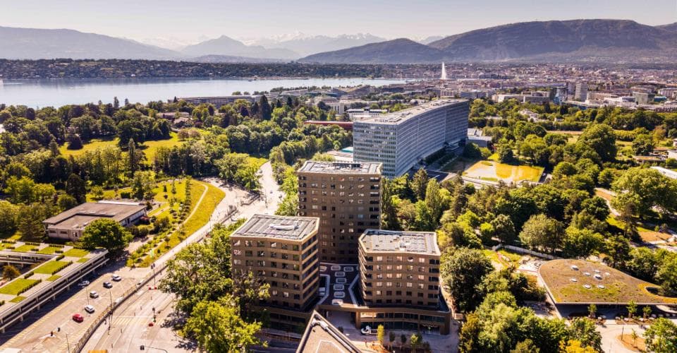 Büro an Route des Morillons 24, 1202 Genf