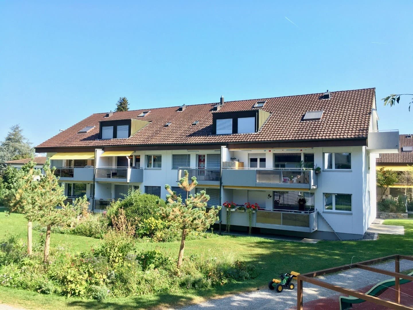 Office Juraweg 15