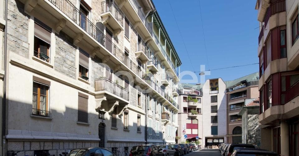Bureau au Rue de la Grenade 21, 1207 Genève – Photo 2 sur 5