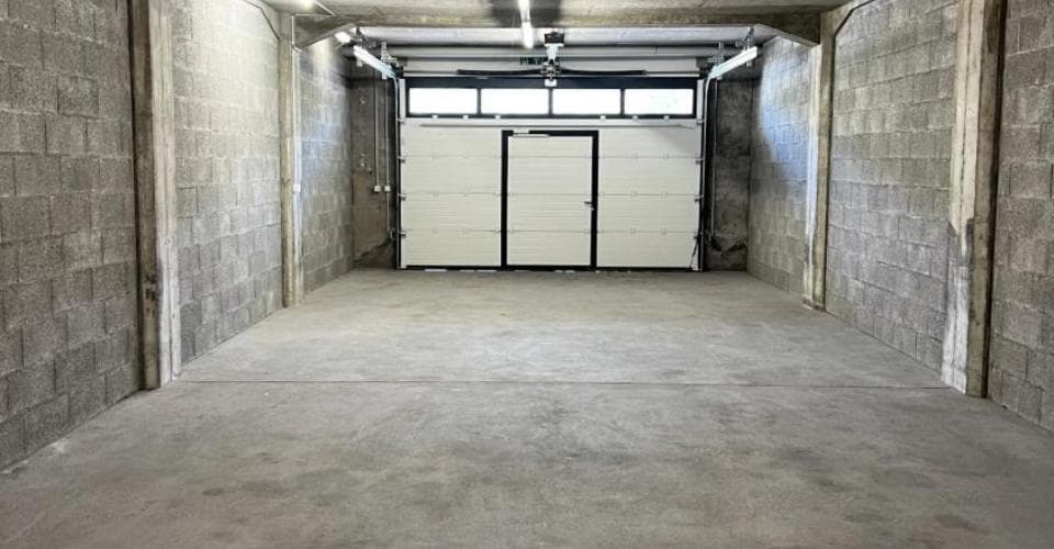 Office Auf Anfrage