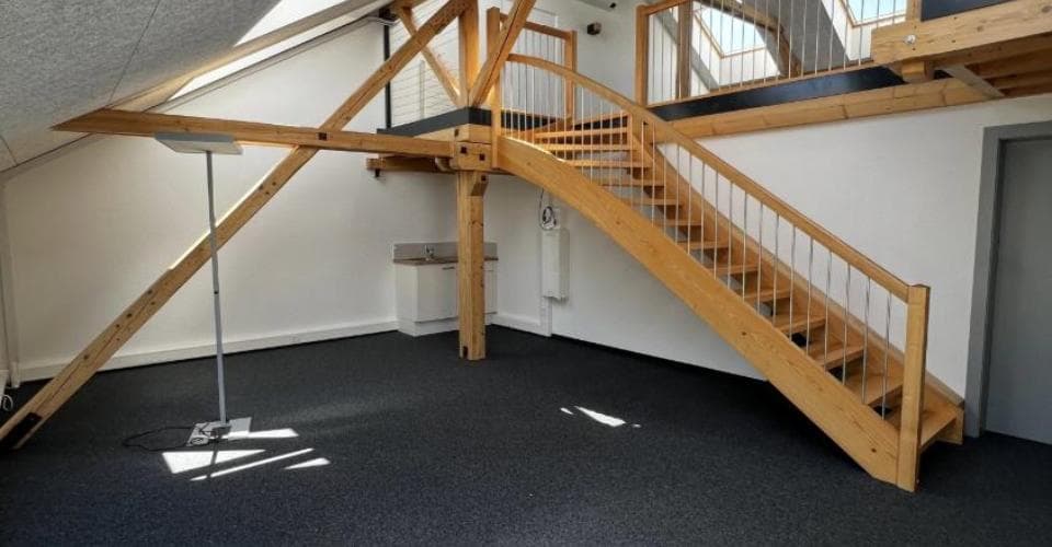 Office Auf Anfrage