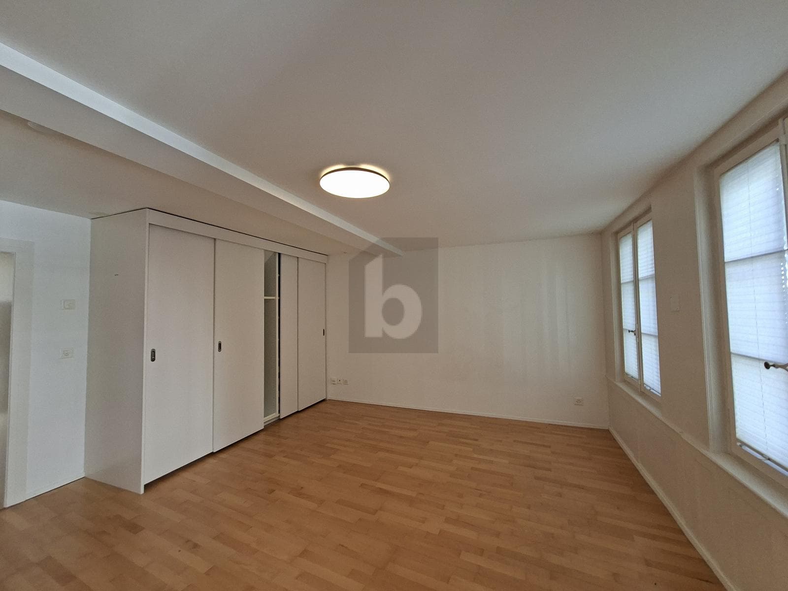 Office in 6004 Lucerne, 35m² – Photo 2 of 4