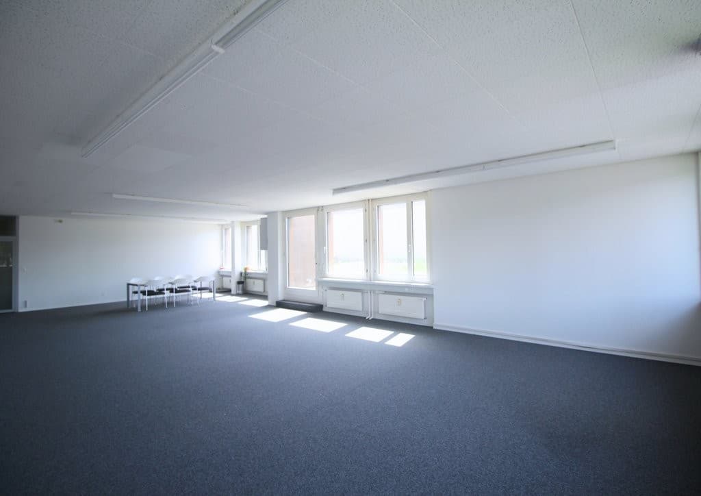 Büro an Kanalstrasse 6, 8953 Dietikon – Bild 3 von 6