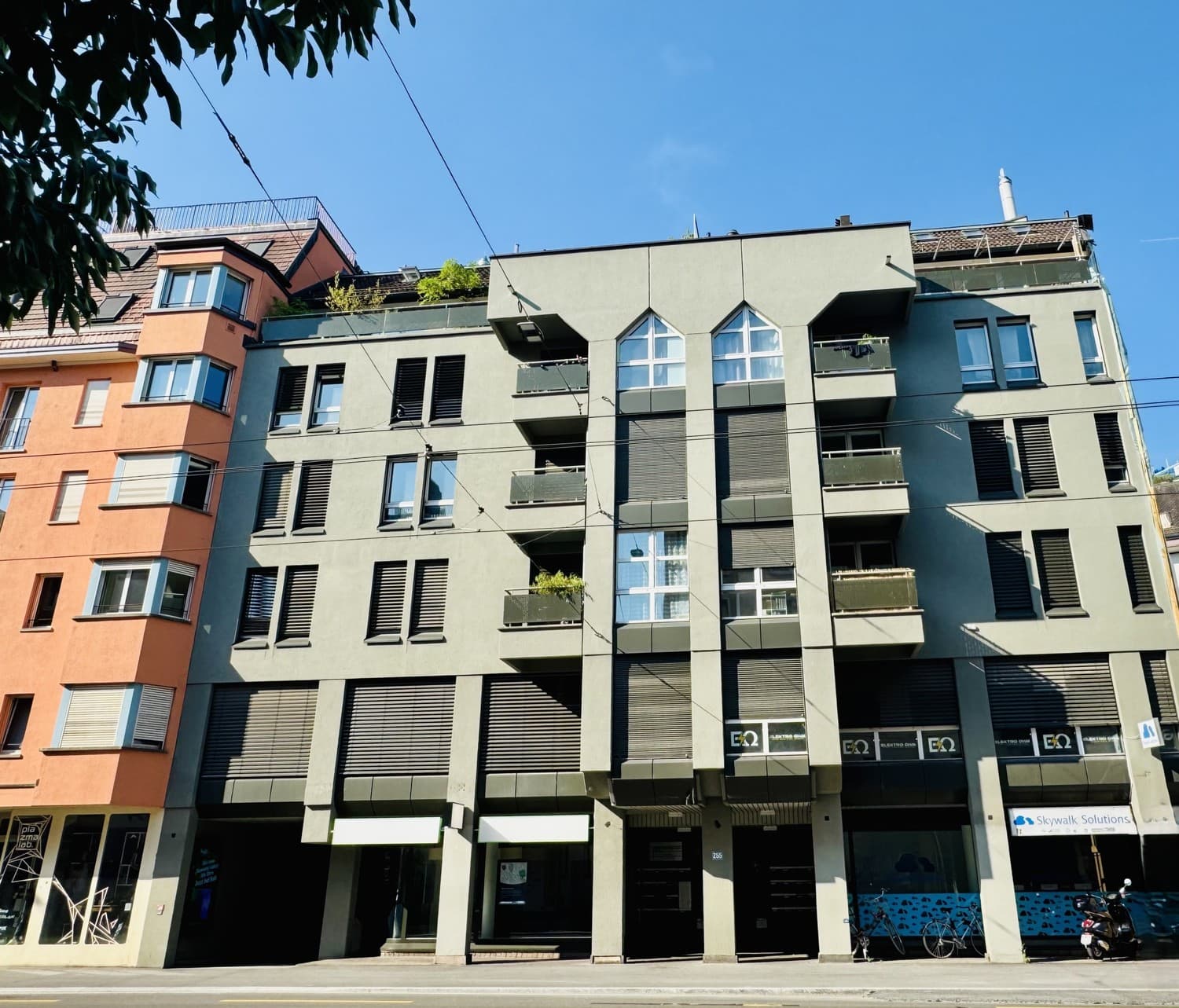Office Badenerstrasse 255