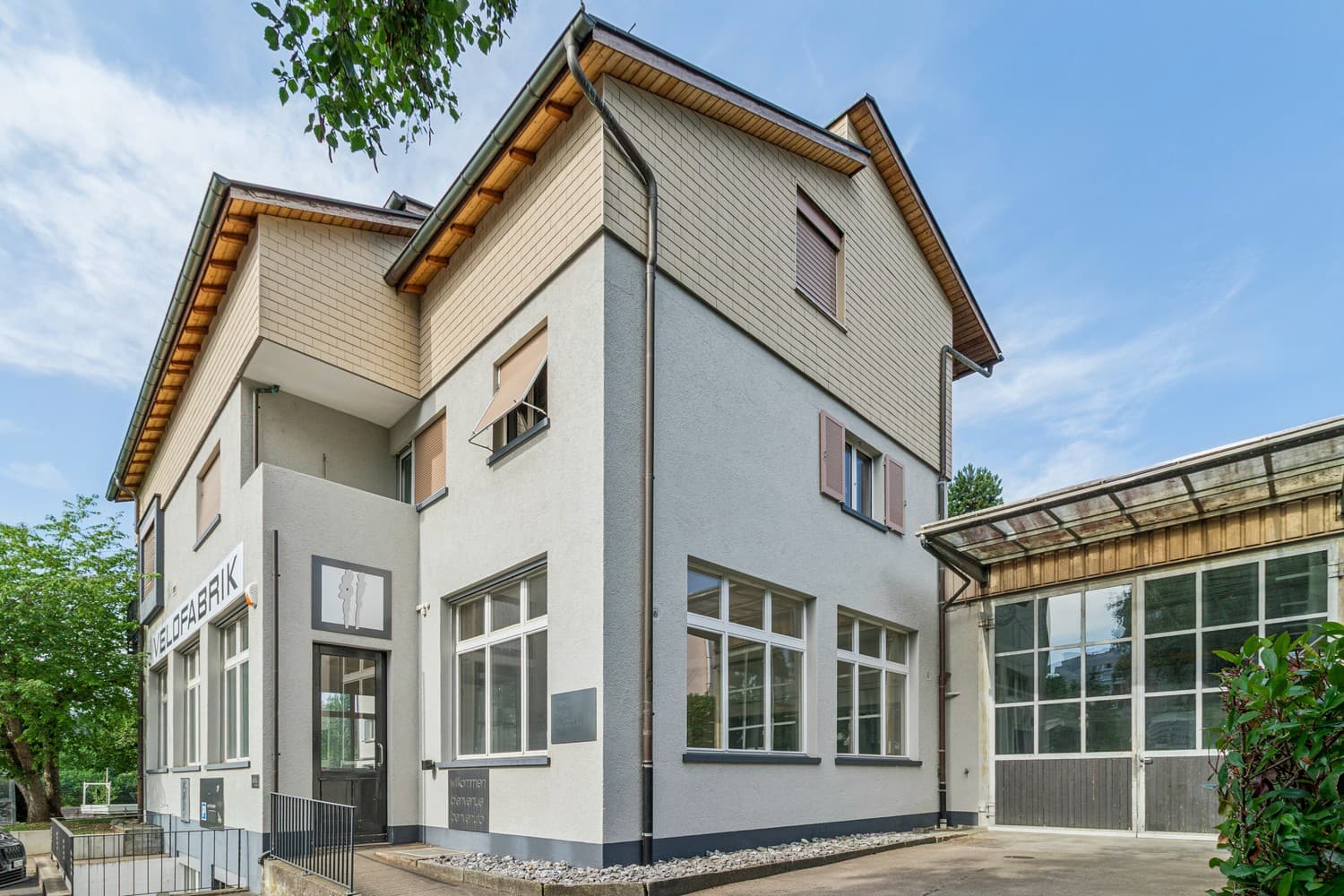 Gewerbe an Ausserdorfstrasse 4c, 8052 Zürich – Bild 3 von 13