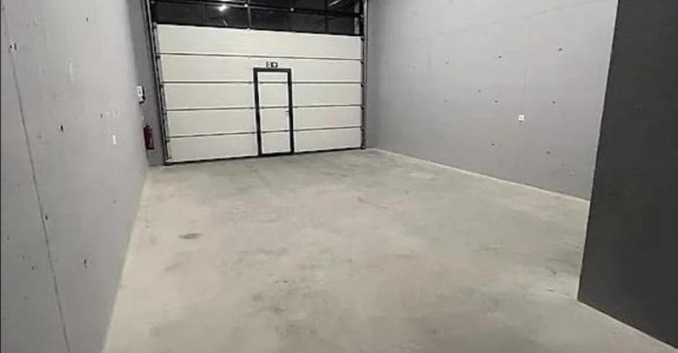 Gewerbe in 1645 Le Bry, CHF 1'200 pro Monat – Bild 4 von 7