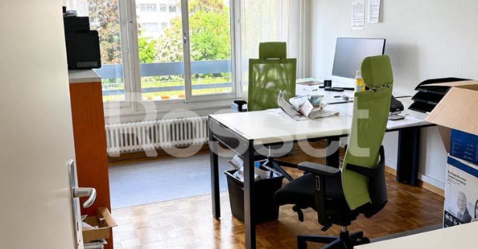 Büro an Chemin des Deux-Communes 8, 1226 Thônex
