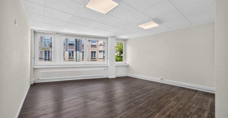Büro an Place Grand-Saint-Jean 2, 1003 Lausanne