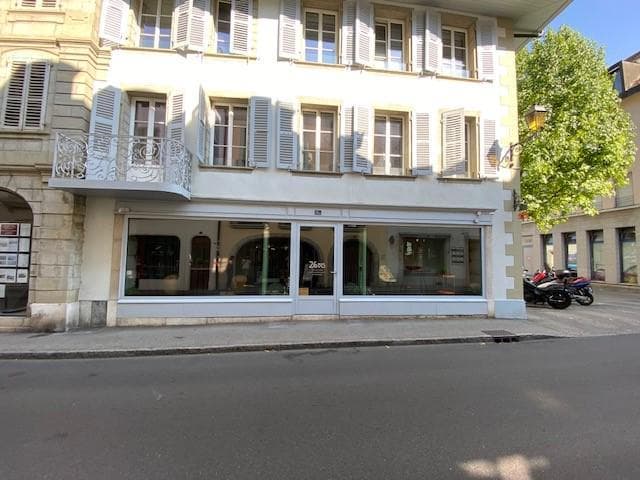 Ladenfläche in 1260 Nyon, CHF 6'000 pro Monat