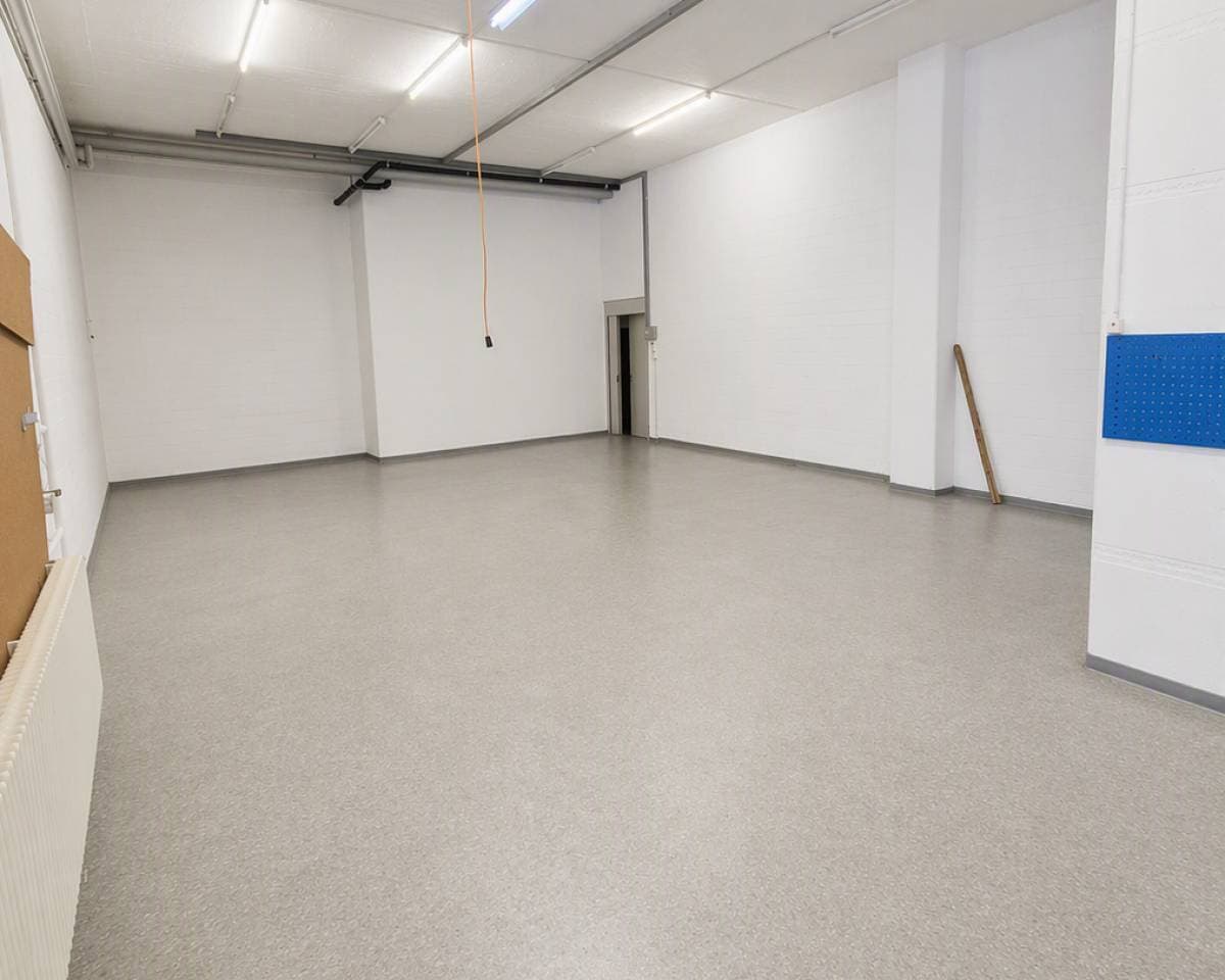 Gewerbe an Bernstrasse 388, 8953 Dietikon – Bild 2 von 6