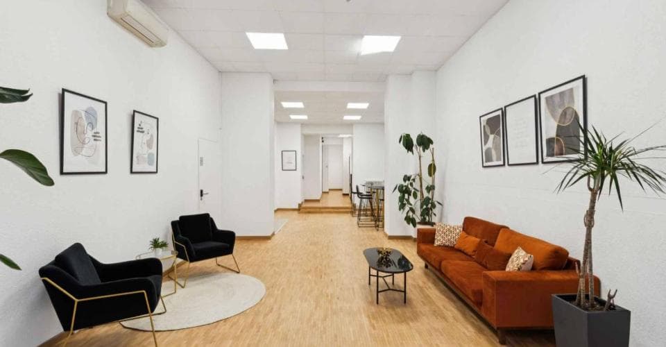 Büro an 10, rue Dr-Alfred- Vincent, 1201 Genf – Bild 2 von 8