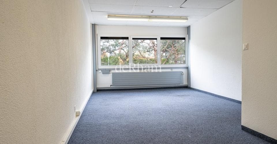 Office at Chemin des Champs-Courbes 1, 1024 Ecublens VD