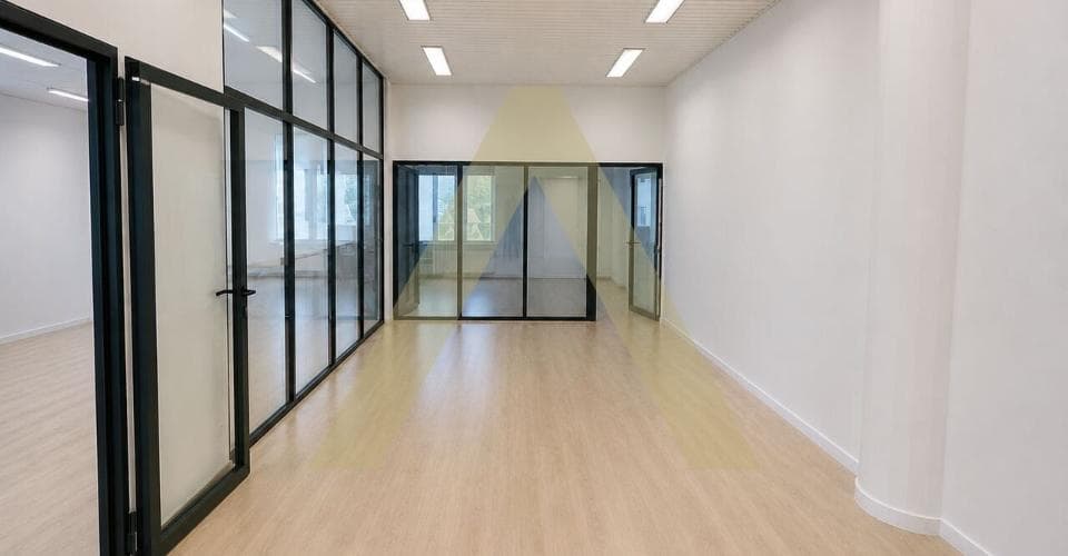 Büro in 1020 Renens VD, 210m² – Bild 5 von 7