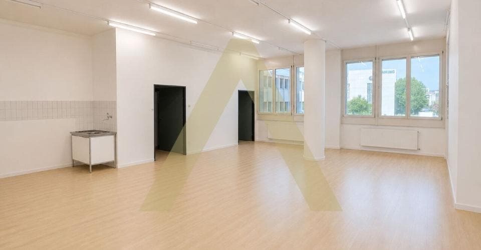 Büro in 1020 Renens VD, 210m² – Bild 2 von 7