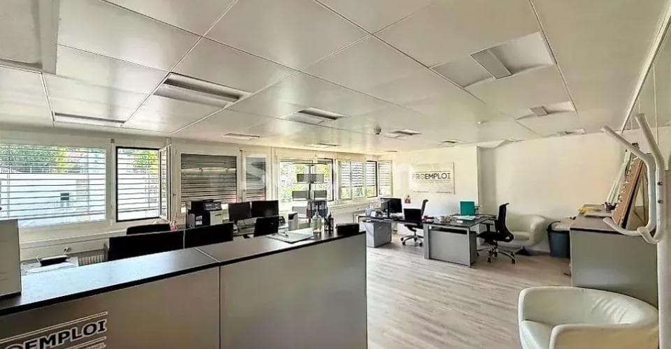 Büro an Chemin d'Entre-Bois 29, 1000 Lausanne