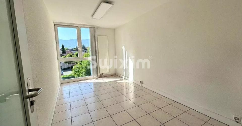 Büro an Route de Saint-Julien 129, 1228 Plan-les-Ouates – Bild 2 von 6