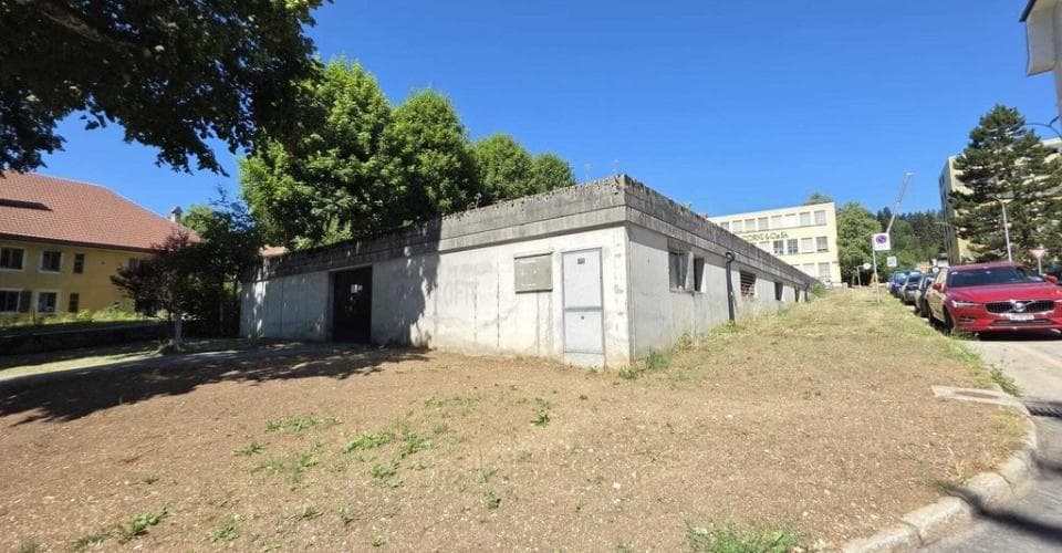 Commercial Space at Rue du Crêt-Rossel 9a, 2300 La Chaux-de-Fonds – Photo 2 of 4
