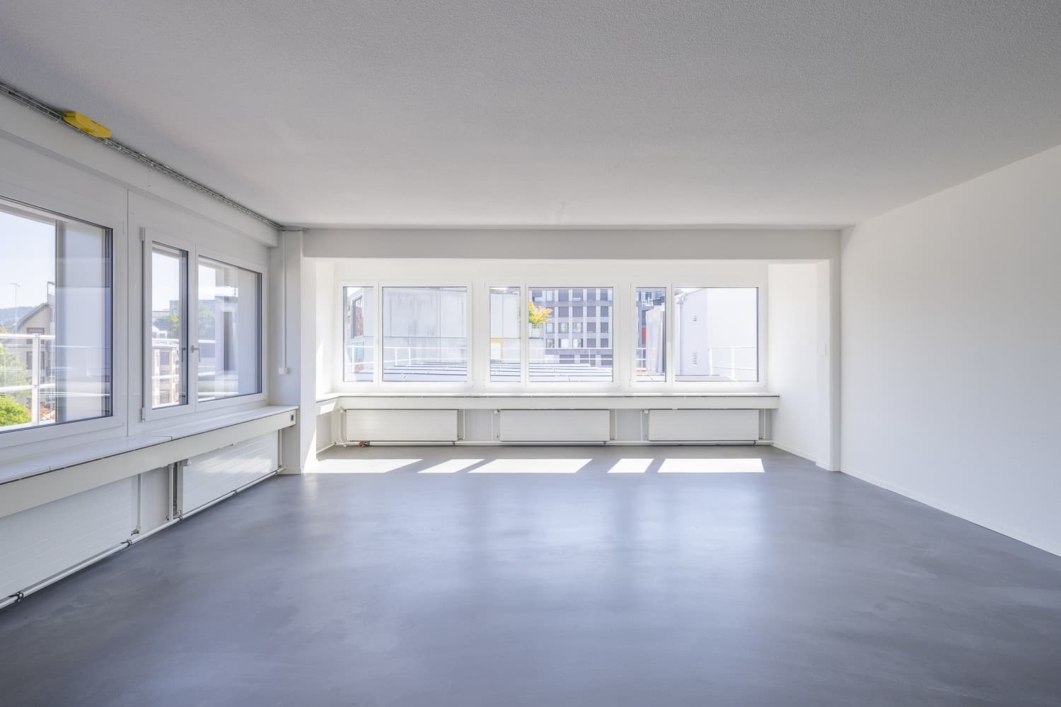 Office at Eichstrasse 23, 8045 Zurich – Photo 3 of 11