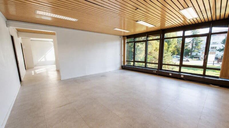 Büro an Rue de Lausanne 55-57, 1110 Morges