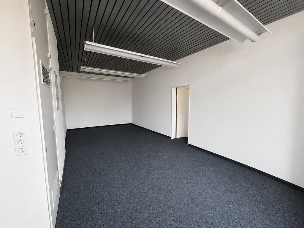 Ladenfläche an Florastr. 14/16, 8610 Uster – Bild 3 von 5