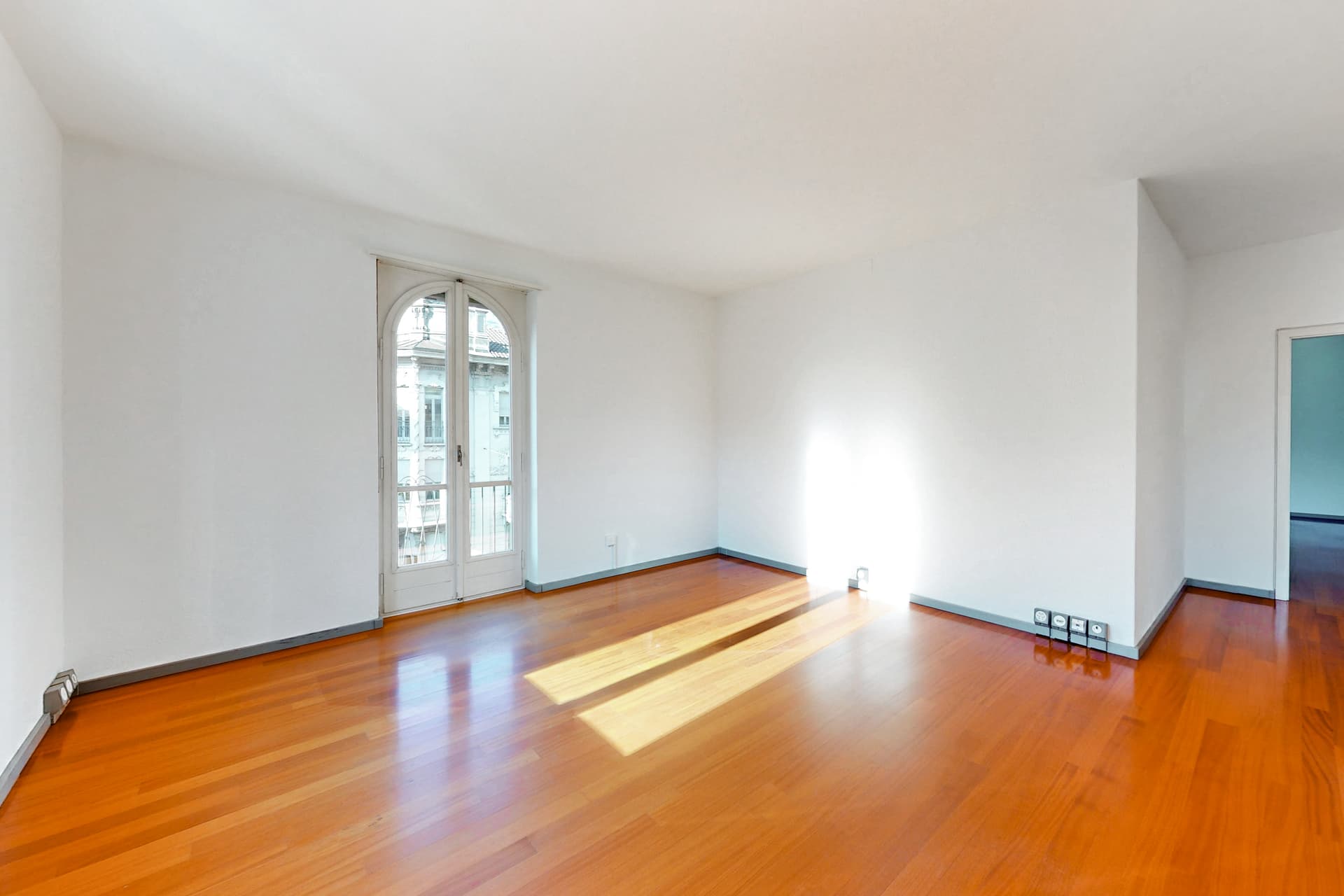 Gewerbe an Viale Stazione 30, 6500 Bellinzona – Bild 4 von 11