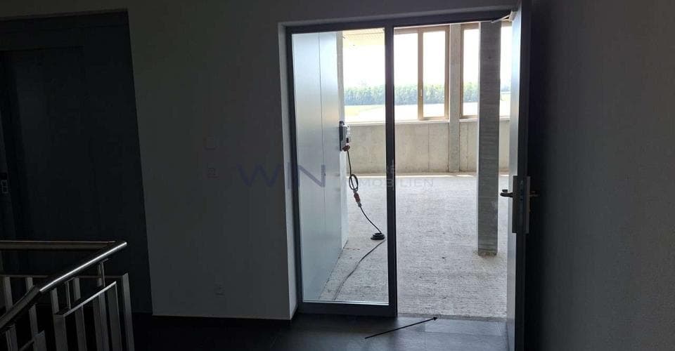 Büro in 1566 St-Aubin FR, 1100m² – Bild 3 von 13