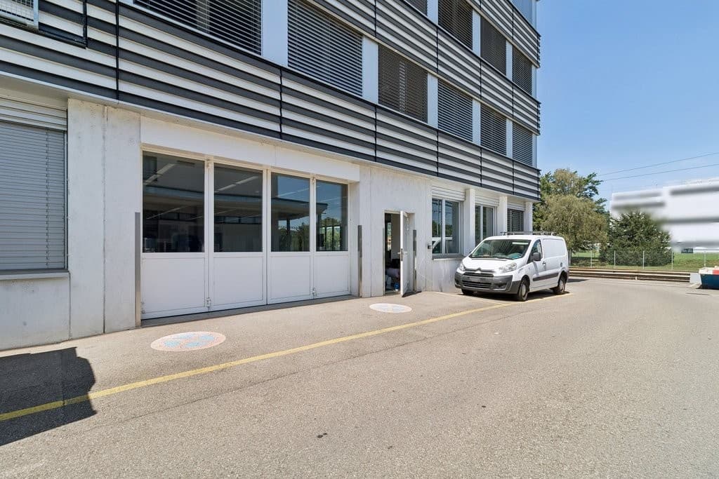 Espace commercial au Zürcherstr. 113, 8952 Schlieren – Photo 2 sur 10